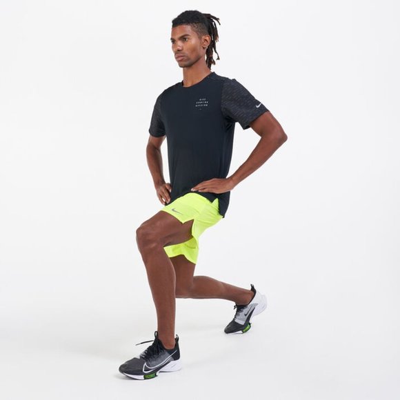 Nike Flex Stride Mens 7" Brief Liner Running Gym Training Shorts Yellow Volt - Picture 6 of 6